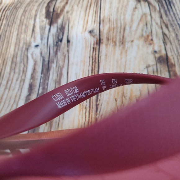 Coach Zak Flip Flops - Picture 4 of 8